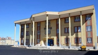 بررسی استفاده از حیاط مدارس همدان برای رفع مشکل ترافیک