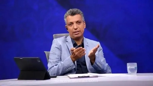 فردوسی‌پور به ۱۰ سانت و ۳۰ سانت معروف قلعه‌نویی کنایه زد