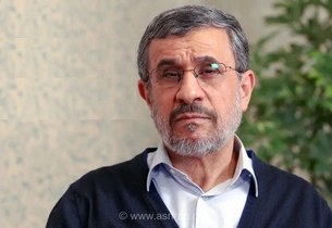 احمدی‌نژاد با دوستان و همکارانش دیدار کرد(+عکس)