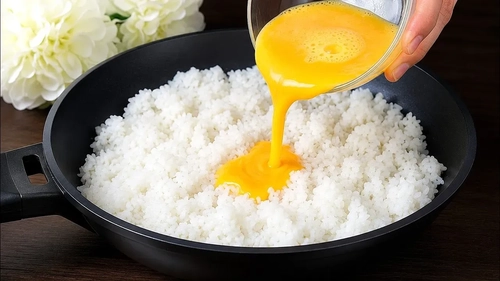 طرز تهیه کاسرول برنج و سبزیجات در ماهیتابه