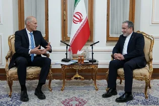 دیدار معاون وزیر خارجه لهستان با عراقچی در تهران