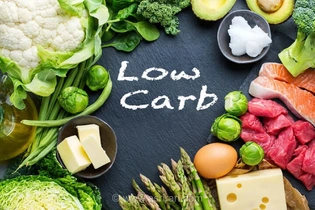 واکنش بدن به رژیم کم‌کربوهیدرات و پرچرب؛ نقش ژنتیک در افزایش کلسترول