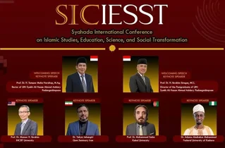 نماینده ایران در کنفرانس اندونزی سخنرانی می‌کند