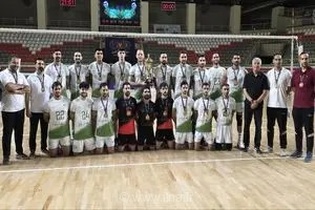 فولاد غدیر نی‌ریز با اقتدار قهرمان سوپرلیگ والیبال فارس شد و به مسابقات کشوری راه یافت