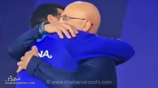 ویدیو| دیدار احساسی استاد و شاگرد دیروز و رقبای امروز در کنفرانس قبل فینال