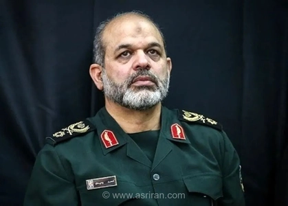 سردار وحیدی: دشمن آرزوی تسلیم ما را به گور می‌برد/ ما هرگز با رهبر شهید وداع نخواهیم کرد
