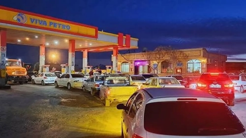 صف طولانی پمپ بنزین به دلیل طرح من درآوردی
