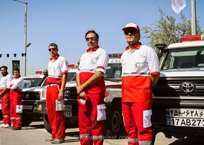 بسیج گسترده هلال‌احمر در مرز مهران؛ اعزام ۳۰۰ نیروی عملیاتی و ۱۷۰ خودرو امدادی به عراق برای خدمت به زائران