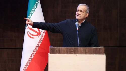 تجلیل رئیس‌جمهور از فداکاری کادر درمان و پرستاران