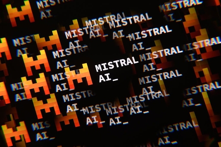 مدل جدید Le Chonk شرکت Mistral، امنیت سایبری مبتنی بر هوش مصنوعی را به کسب‌وکارها می‌آورد