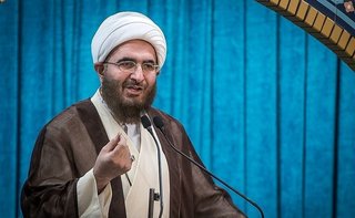 تجدید نظر در دکترین هسته‌ای ایران: تاکید مجدد امام جمعه تهران