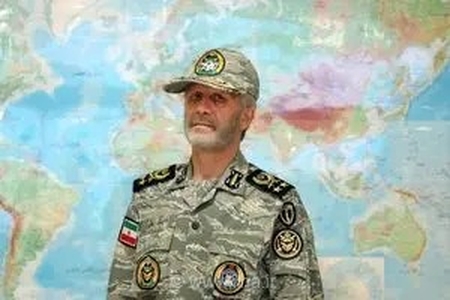 پیام فرمانده ارتش به سرپرست وزارت دفاع: ملت ایران با تکیه بر توان داخلی پیروز است