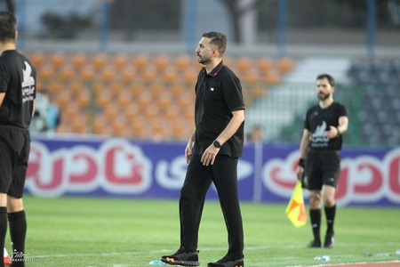هواداران نفت آبادان: حیا کن رها کن بعد از شکست برابر پرسپولیس