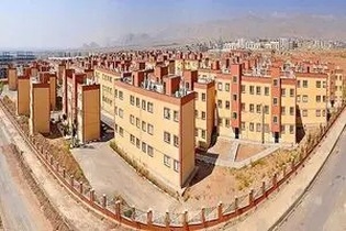 پرداخت تسهیلات قرض‌الحسنه ۲۰۰ میلیون تومانی به متقاضیان نهضت ملی مسکن در استان مرکزی برای تسریع در تکمیل واحدها