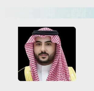 گفت‌وگوی تلفنی وزیران دفاع عربستان و فرانسه درباره مسائل منطقه‌ای