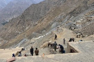 زمرد پنجشیر افغانستان: گوهری ارزشمند در دل کوه‌های هیمالیا