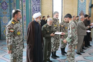 اعطای عطیه فرماندهی کل قوا به دانش‌آموختگان دانشگاه افسری پدافند هوایی خاتم‌الانبیاء(ص)