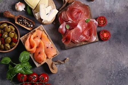 رژیم غذایی خاص برای کند کردن پیری ضروری نیست؛ مطالعه جدید