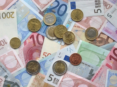 کاهش قیمت یورو در بازار امروز ۲۴ شهریور ۱۴۰۵