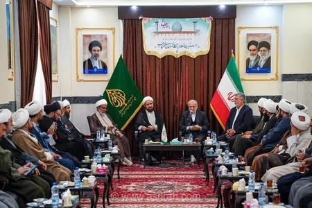 متکی: در شرایط کنونی نباید مذاکره‌ای با آمریکا صورت گیرد