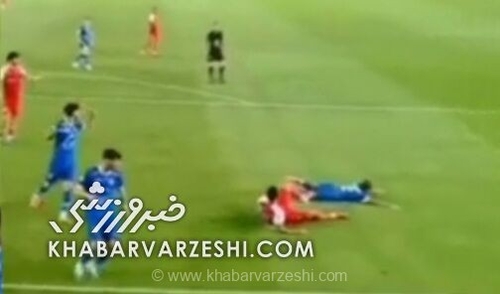 اعتراض کنعانی‌زادگان به داوری دربی با استوری؛ این حرکت در کشتی امتیاز داشت!