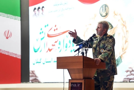 تاکید فرمانده ارتش بر ناکامی دشمن در جنگ‌های اخیر؛ شلیک موشک و پهپاد تا آخرین لحظه