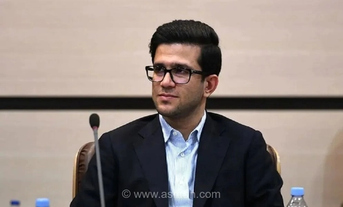 ایران روزانه ۱۰ میلیون لیتر در بنزین کسری دارد