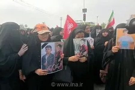 طنین یاد و خاطره شهدای مدرسه میناب، ناو دنا و شهدای لامرد در همایش بین‌المللی کربلای معلی