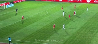گل به خودی بازیکن ملوان، پرسپولیس را در دیدار خانگی پیش انداخت