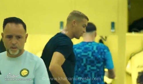 رونالدو در نقش مربی النصر؛ تشویق بازیکنان در رختکن