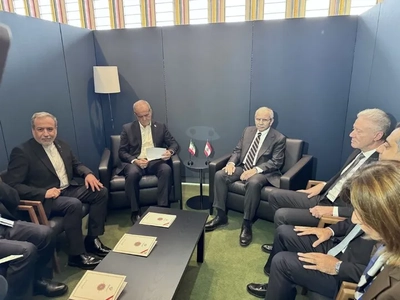 دیدار پزشکیان با نخست‌وزیر لبنان در حاشیه مجمع عمومی سازمان ملل
