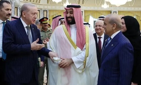 پاکستان خبر استقرار نیرو در عربستان را تکذیب کرد