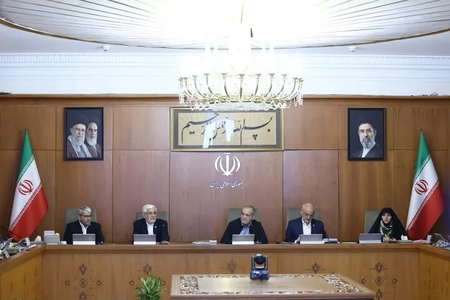 رهبر انقلاب دستور داد: پیگیر عبور از شرایط نه جنگ، نه صلح