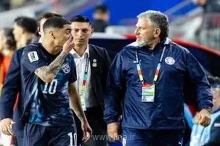 تغییر رویکرد بوندسلیگا؛ قانون جنجالی پوشاندن دهان هنگام صحبت بازیکنان با سخت‌گیری کمتری اجرا می‌شود