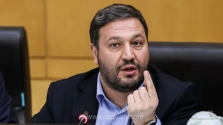 محمد رشیدی، عضو هیات رئیسه مجلس: اطلاع‌رسانی شفاف به مردم به معنای کمک به دشمن نیست
