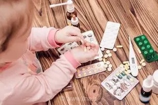 هشدار جدی سازمان غذا و دارو: خطر مرگبار مسمومیت کودکان با متادون در کمین خانواده‌ها