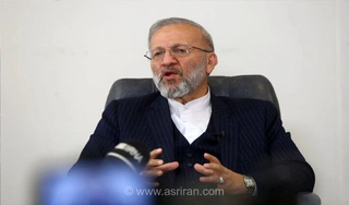 منوچهر متکی: دیپلماسی ابزاری برای رمزگشایی از دشمن است؛ تصمیم‌سازان نباید فریب گزارش‌های کمبود تسلیحات آمریکا را بخورند