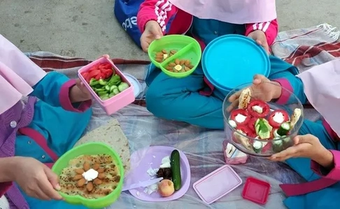 اهمیت صبحانه برای دانش‌آموزان: تغذیه‌ای سالم برای رشد و یادگیری