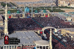 تصاویر هوایی از تشییع رهبر شهید در مسجد جمکران (عکس)
