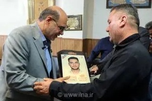 کاروان پدران شهدای ناوچه دنا و لامرد برای روایت مظلومیت فرزندانشان راهی کربلای معلی شدند