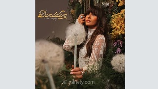 آلبوم «Dandelion» اثر الا لنگلی بار دیگر به صدر جدول Billboard 200 بازگشت