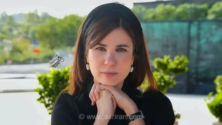 استایل شیک سارا بهرامی در پشت صحنه برنامه «تجربه»