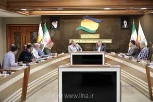 بررسی راهکارهای اجرایی قوانین مناطق آزاد در نواحی الحاقی جدید منطقه آزاد انزلی با حضور مسئولان مالیاتی