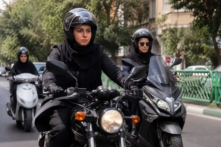 مشکل صدور گواهینامه موتور سیکلت برای زنان همچنان پابرجا است