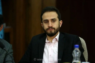 پیش‌بینی قیمت طلا و میزان سودآوری آن در سال آینده توسط صادق الحسینی، اقتصاددان