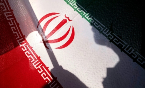 اگر ایران سلاح هسته‌ای داشت، رهبر آن ترور نمی‌شد!