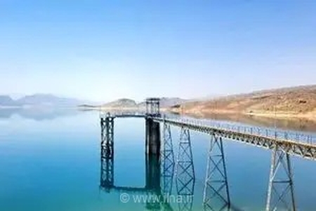 تنها مانع رسیدن آب سد درودزن به روستاهای زرقان، تأمین ۵ کیلومتر لوله است