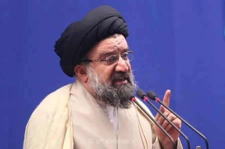 احمد خاتمی در نماز جمعه تهران: راهی جز دفاع شرافتمندانه و کوبیدن پایگاه‌های دشمن باقی نمانده است