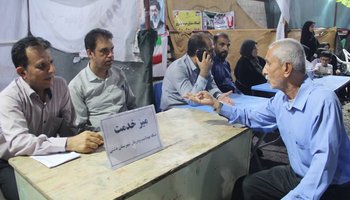 برگزاری میز خدمت مدیران در تجمع‌های شبانه خورموج