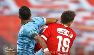 چادرملو با پوستر ویژه به استقبال نبرد با پرسپولیس رفت +عکس